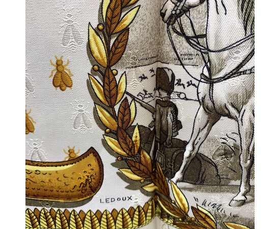 HERMES Foulard Vintage in Seta Col. Beige Carre 90