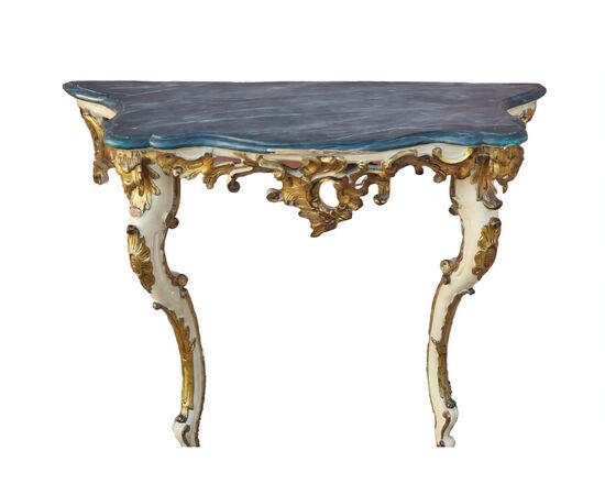 Neapolitan Louis XV console in carved, mecca-silvered and lacquered wood, mid-18th century