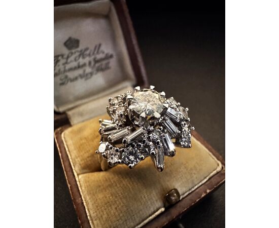 Anello  con  Diamanti  3 ct.