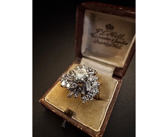 Anello  con  Diamanti  3 ct.