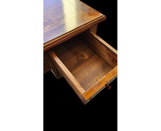 Scrivania direttorio