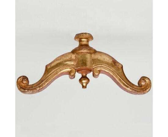 Various pieces of a disassembled fire screen - O/4916 -