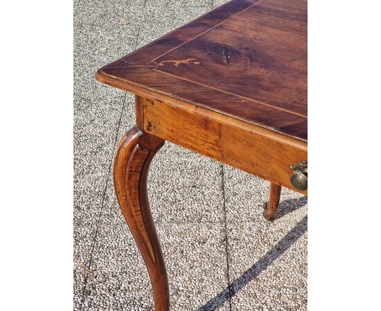 Inlaid walnut table, Veneto or Emilia area, 18th century