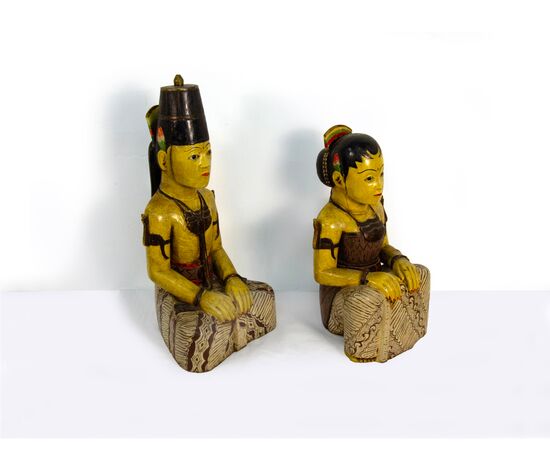 Pair of polychrome wood sculptures, Japan, 19th/20th century