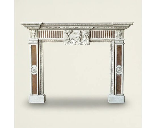 
Camino neoclassico in marmi policromi, Italia fine XIX secolo