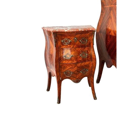 
Cassettone e Comodini in Legno di Ebano del XIX Secolo