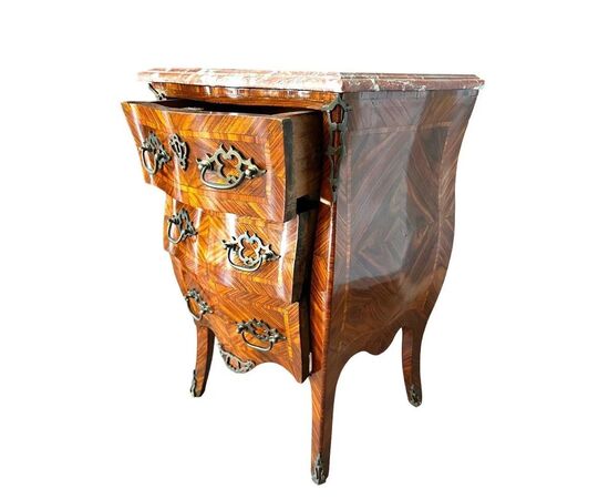 
Cassettone e Comodini in Legno di Ebano del XIX Secolo