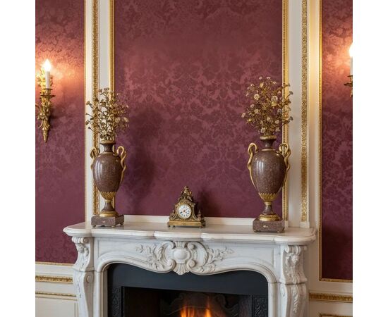 
Coppia di Vasi in Porfido e Bronzo Dorato, XIX secolo