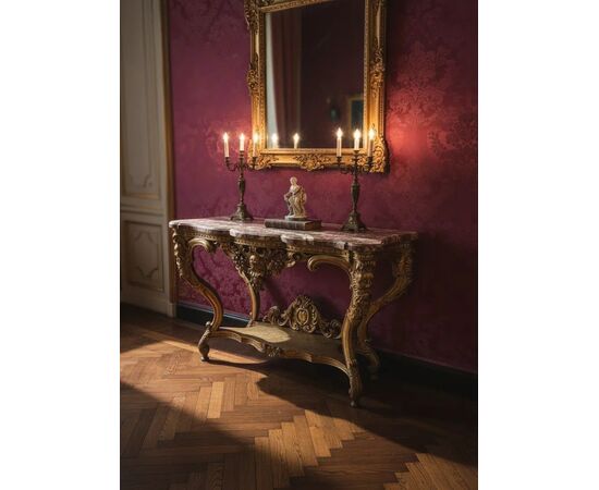 
Coppia di Consolle Luigi XV in Legno Dorato e Marmo diaspro