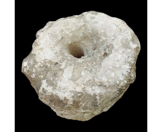 Bel capitello romanico lombardo in pietra