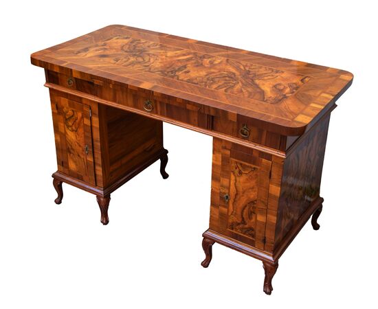 XIX secolo. Scrivania