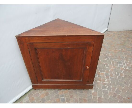 ANGOLIERA IN NOCE CON UNA PORTA EPOCA 800 cm L85xLato57xLato62