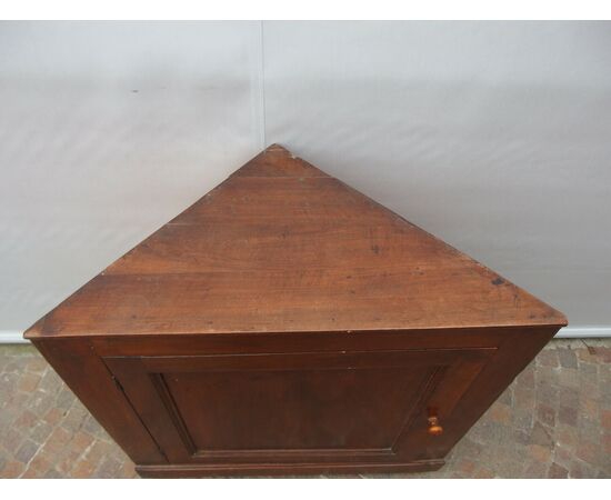 ANGOLIERA IN NOCE CON UNA PORTA EPOCA 800 cm L85xLato57xLato62