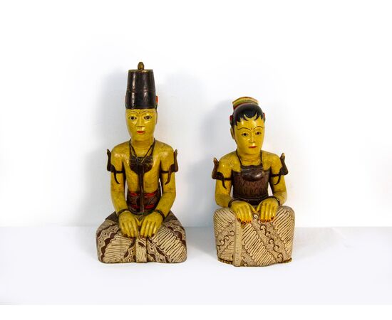 Pair of polychrome wood sculptures, Japan, 19th/20th century