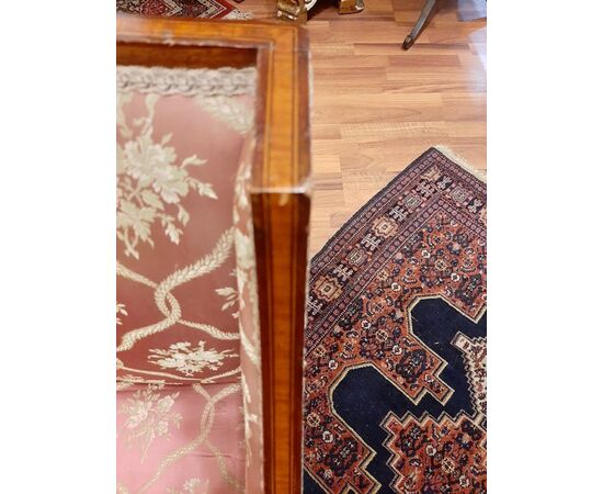 Elegante poltroncina inglese