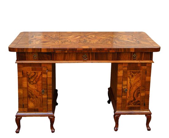 XIX secolo. Scrivania