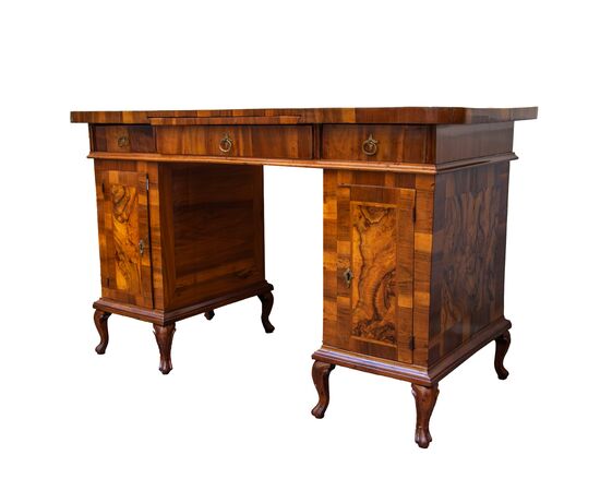 XIX secolo. Scrivania