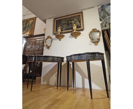 PAIR OF NEOCLASSICAL STYLE CONSOLES, LATE 19TH CENTURY