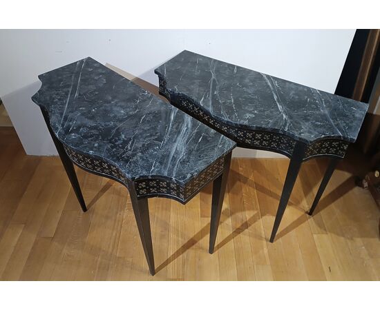 PAIR OF NEOCLASSICAL STYLE CONSOLES, LATE 19TH CENTURY