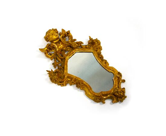 Carved, sculpted, and gilded wooden sconce, 18th century