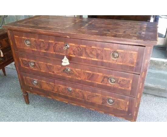 Beautiful chest of drawers and bedside tables Louis XVI veneered