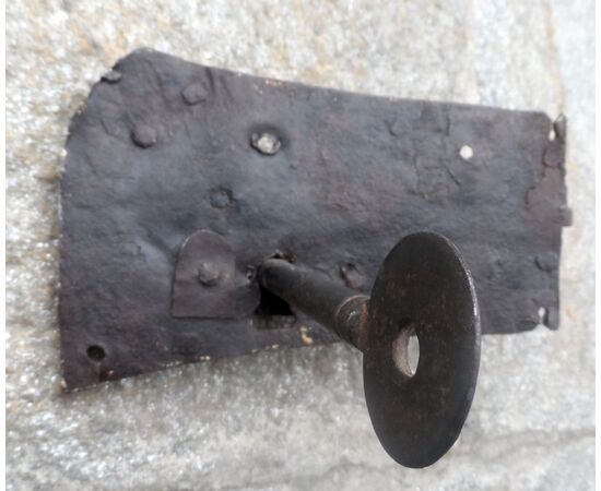 Antica serratura piemontese  funzionante