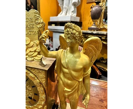 
Orologio Impero da tavolo in bronzo dorato