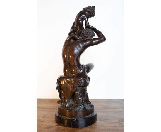Bronze sculpture of a male nude with child – Ferdinando De Luca, Naples, late 19th century