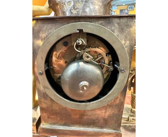 
Orologio Impero da tavolo in bronzo dorato