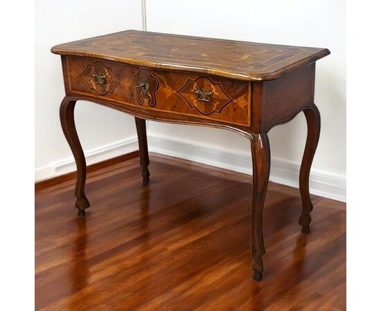 PICCOLO SCRITTOIO INTARSIATO - PIEMONTE - XVIII SEC.