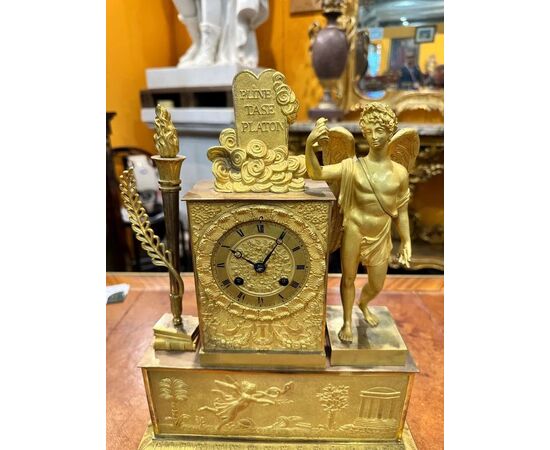 
Orologio Impero da tavolo in bronzo dorato