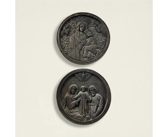 
Coppia di tondi in bassorilievo ligneo con scene sacre, Toscana, XVII secolo