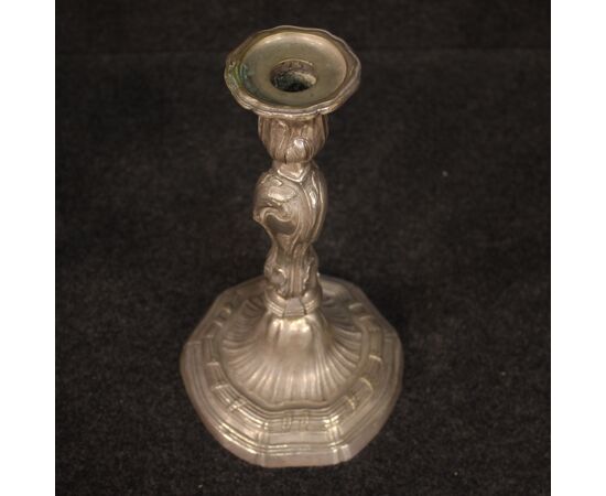 Coppia di candelabri italiani in metallo argentato del XX secolo