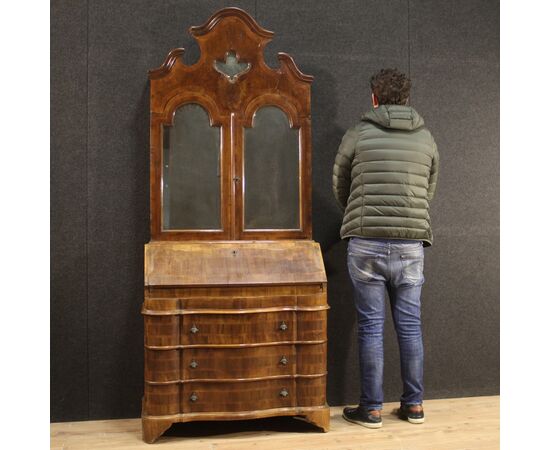 Trumeau doppio corpo veneto in legno del XX secolo