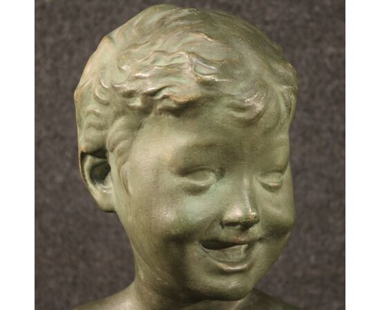 Scultura in terracotta dipinta tinta bronzo busto di bambino