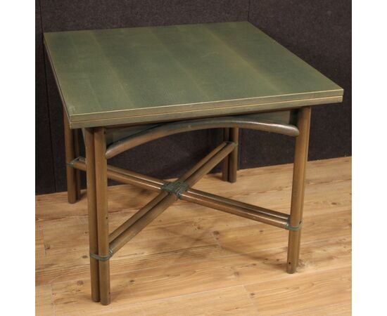 Tavolo italiano di design in legno esotico anni 80