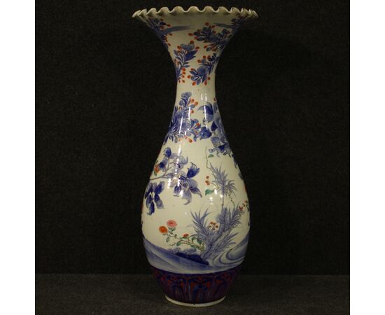 Japanese vase in glazed and painted ceramic from 20th century