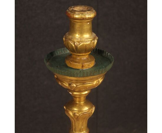 Lacquered and gilded torch holder from 19th century