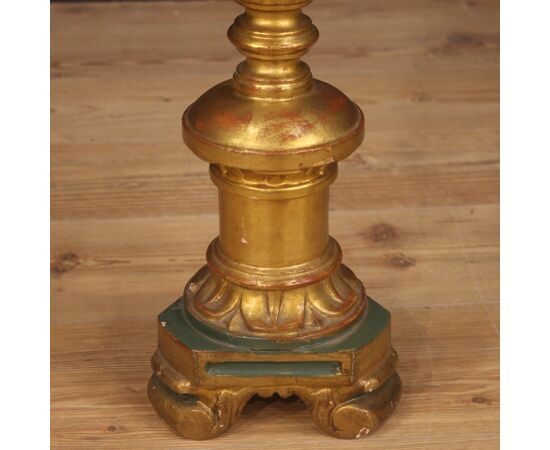 Lacquered and gilded torch holder from 19th century