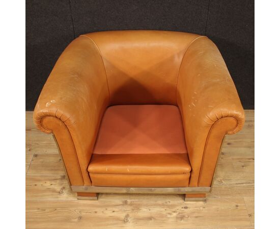 Italian design armchair in leather from the 70s