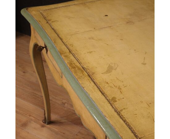 Grande scrivania francese in stile Luigi XV