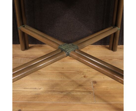 Tavolo italiano di design in legno esotico anni 80