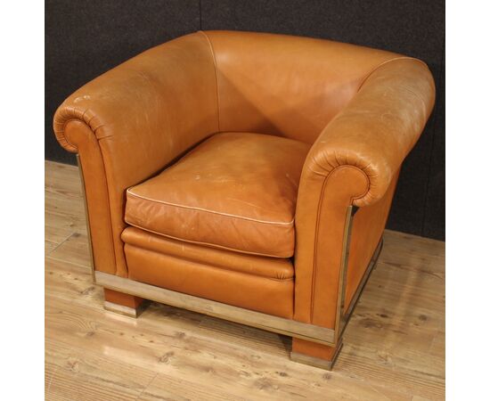 Italian design armchair in leather from the 70s