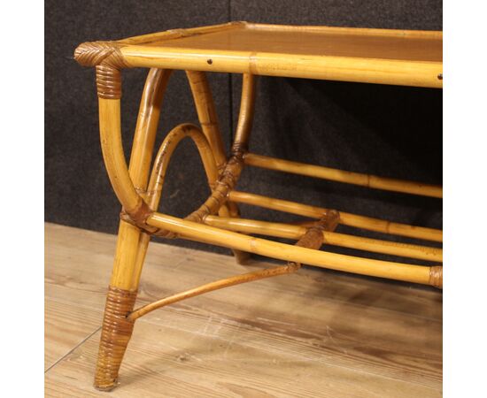 Design coffee table in bamboo and woven wood from the 70s
