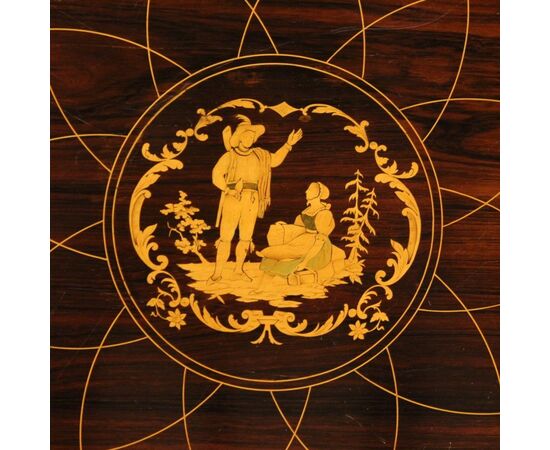 Tavolino a vela inglese in legno intarsiato del XX secolo