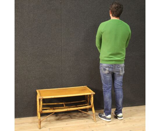 Design coffee table in bamboo and woven wood from the 70s