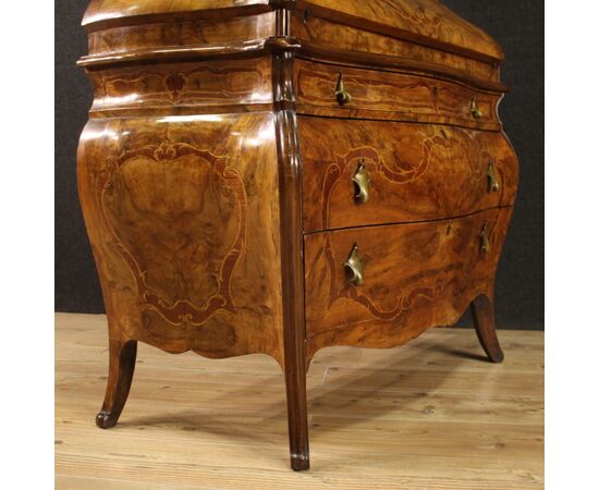 Trumeau lombardo in stile Rococò intarsiato del XX secolo