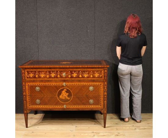 20th century Italian inlaid chest of drawers in Louis XVI style