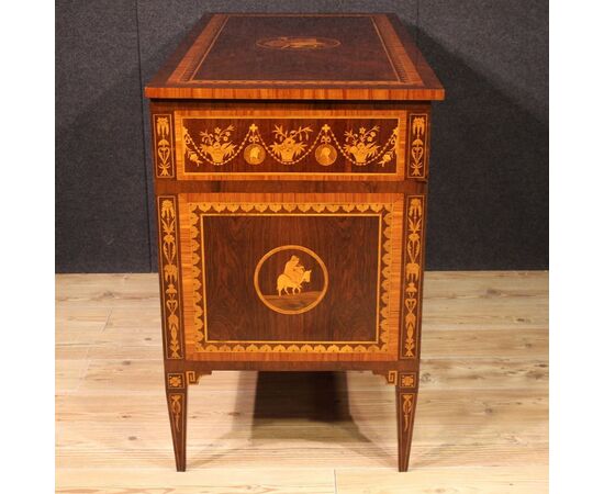 20th century Italian inlaid chest of drawers in Louis XVI style