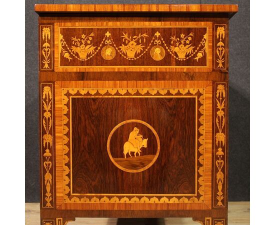 20th century Italian inlaid chest of drawers in Louis XVI style